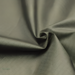 Tarp résistant aux conditions climatiques
