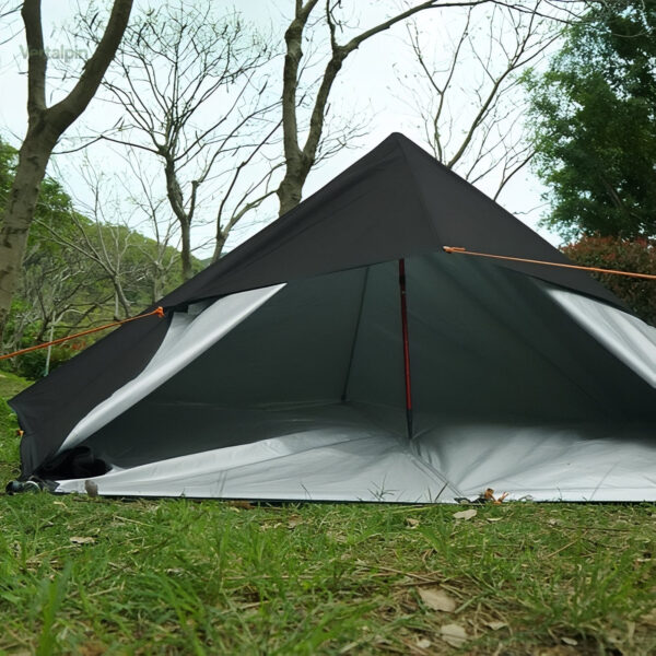 Bâche de randonnée en matériau durable
