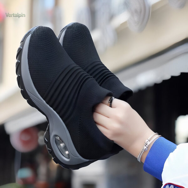 Chaussures de marche femme sans lacet pour treks