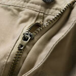 Short homme randonnée, parfait pour les aventures estivales