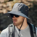 Chapeau outdoor homme, parfait pour les aventures en nature