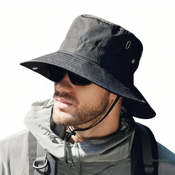 Chapeau homme pour activités extérieures, essentiel en randonnée