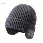Bonnet en tricot féminin, style et fonctionnalité