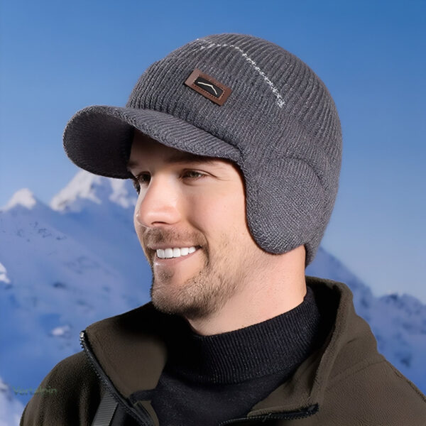 Casquette chaude pour les mois d'hiver