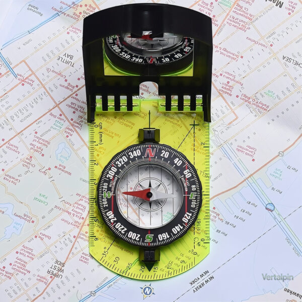 Boussole à miroir légère pour les trekkeurs