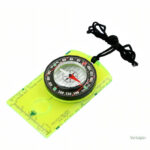 Boussole avec design pratique pour les explorateurs
