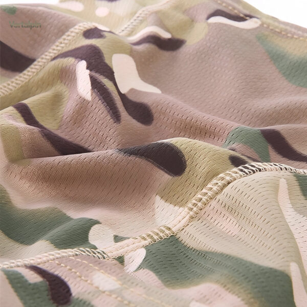 Cagoule légère pour militaires et aventuriers