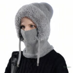 Cagoule polyvalente pour toutes les activités extérieures