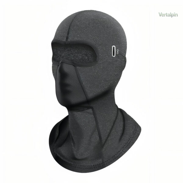 Cagoule hiver, pratique pour les randonnées en neige