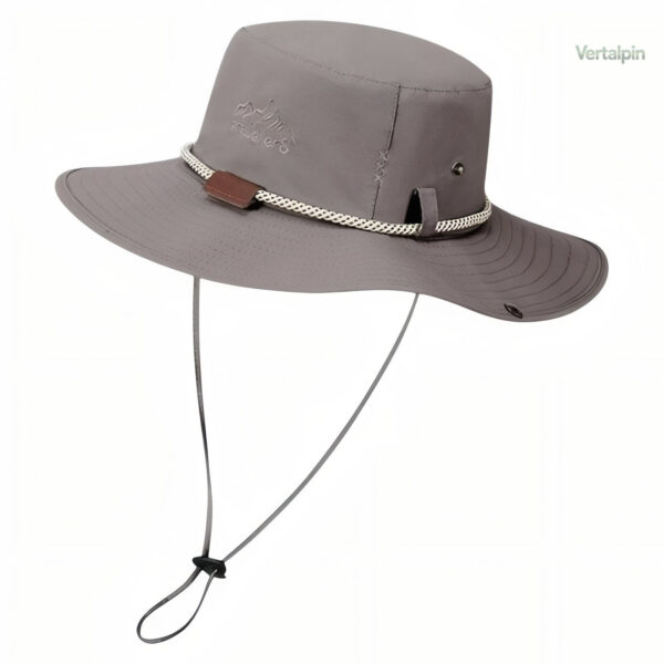 Chapeau de pluie idéal pour les excursions en nature