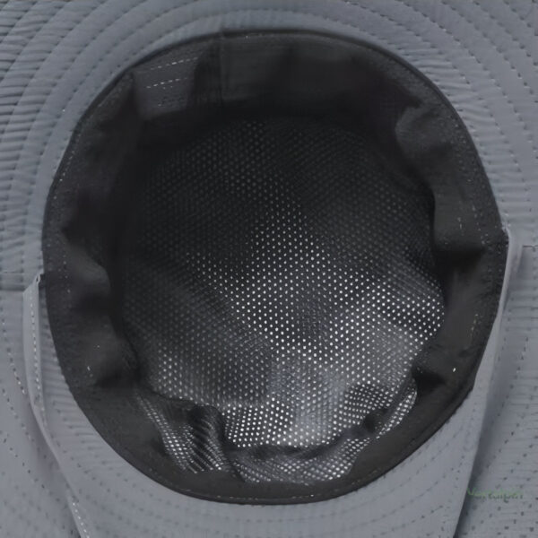 Chapeau imperméable pour les aventuriers en plein air