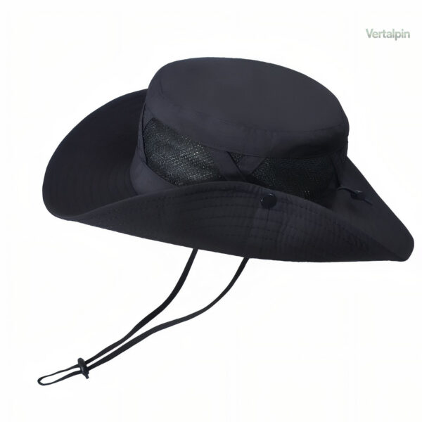 Accessoire de randonnée offrant style et fonctionnalité