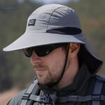 Chapeau avec protection nuque pour sorties en nature