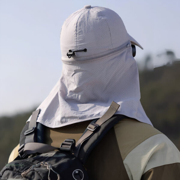 Chapeau de camping avec protection contre le soleil