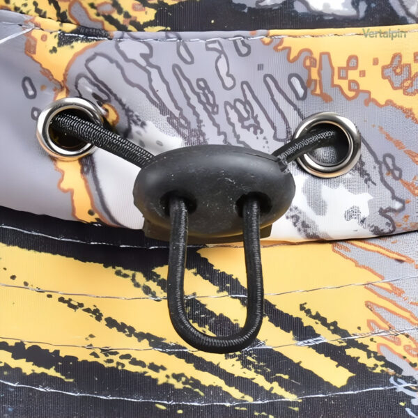 Chapeau de randonnée robuste avec design camouflage