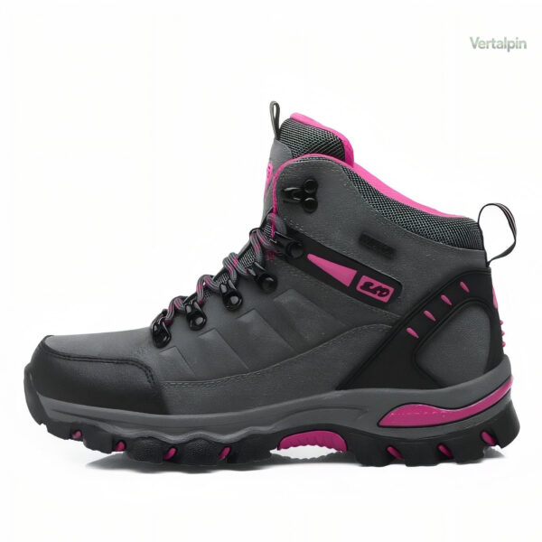 Performance et style, ces chaussures hautes pour randonnée féminine