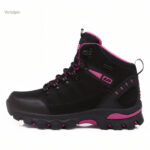 Conçues pour les femmes, ces chaussures de randonnée offrent robustesse