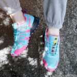 Chaussure de trekking féminine colorée et légère