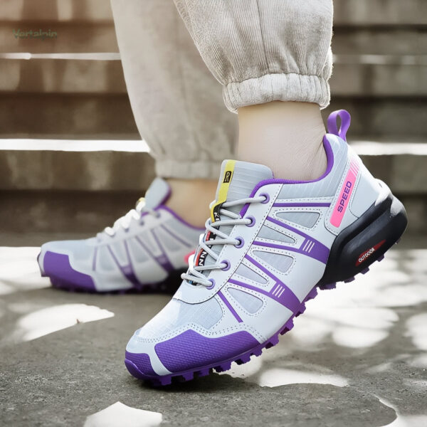 Chaussures de trekking légères pour femmes en violet