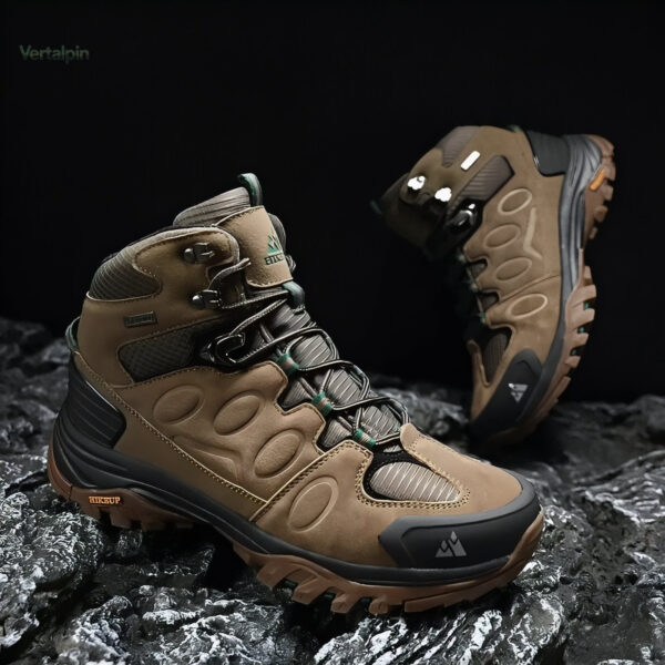 Randonnée homme : chaussure tout terrain
