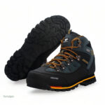 Chaussures adaptées aux terrains difficiles