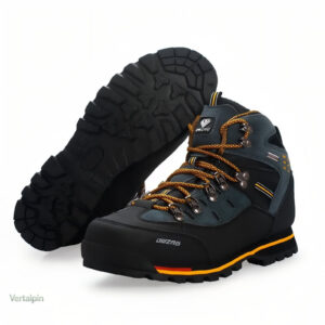 Chaussures adaptées aux terrains difficiles