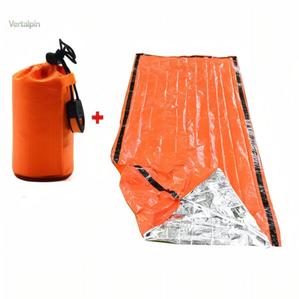 couverture-de-survie-sac-de-couchage-1 Couverture de survie compacte pour trek et camping