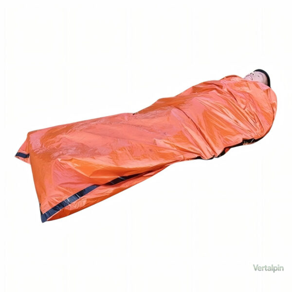 Couverture de survie étanche pour conditions climatiques extrêmes