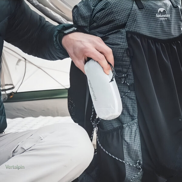 Drap de sac léger en soie pour nuits en extérieur