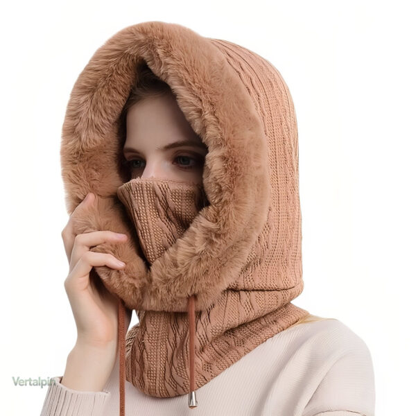 Écharpe pratique avec capuche pour les sorties nature