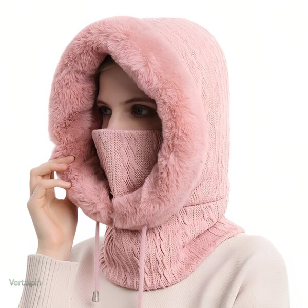 Écharpe capuche légère pour les aventurières