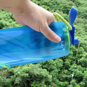 Accessoire de randonnée : gourde pliable 700ml