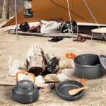 Équipement de cuisine pour aventures en plein air