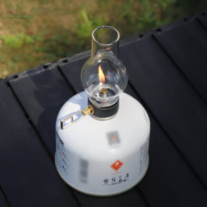Lanterne légère pour éclairage de plein air