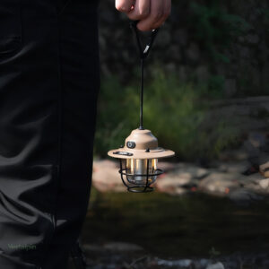 Lanterne rechargeable pour randonnées en plein air