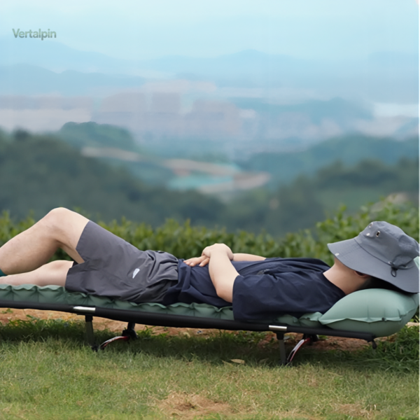 Matelas de camping avec inflation rapide