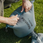Matelas gonflable pour excursions en plein air