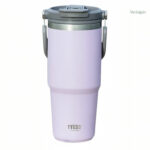 Accessoire de randonnée : mug isotherme avec facilité d'utilisation