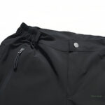Pantalon homme randonnée, praticité et confort réunis