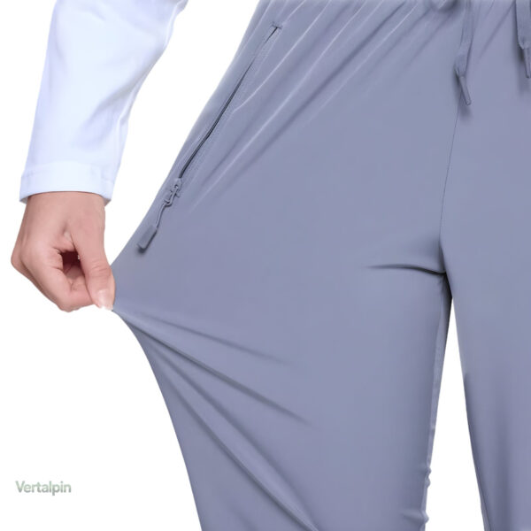 Pantalon de randonnée pour un été actif en nature
