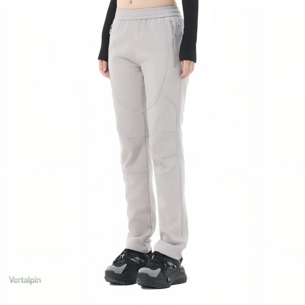 Pantalon résistant pour randonnées par temps froid