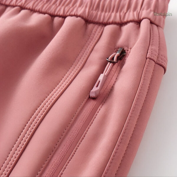 Pantalon chaud pour randonnée en montagne