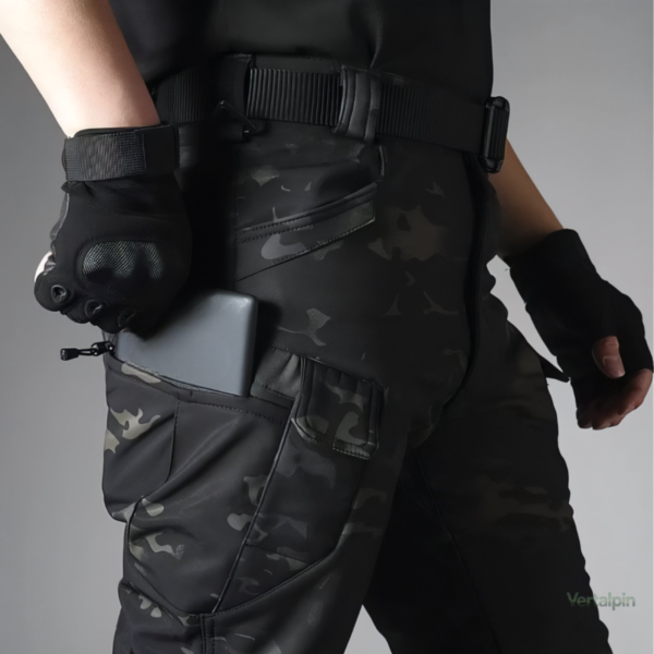 Pantalon homme avec rangement pour randonnée