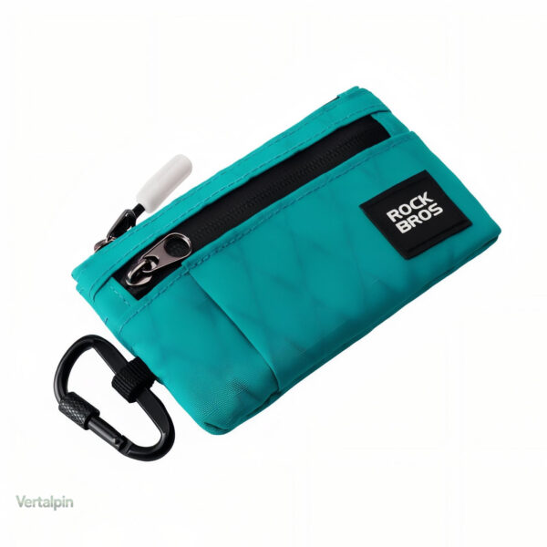 Accessoire de voyage pour ranger cartes et documents pendant vos randonnées