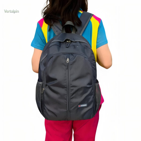 Sac à Dos 30L léger, parfait pour les randonnées d'une journée