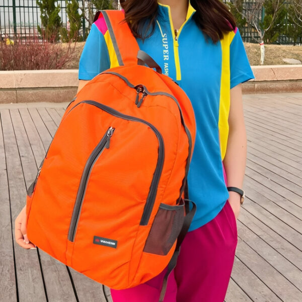 Modèle résistant et étanche du Sac à Dos Randonnée 30L