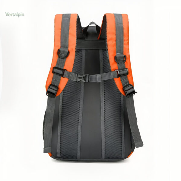 Sac à Dos Léger 30L, parfait pour les activités de plein air