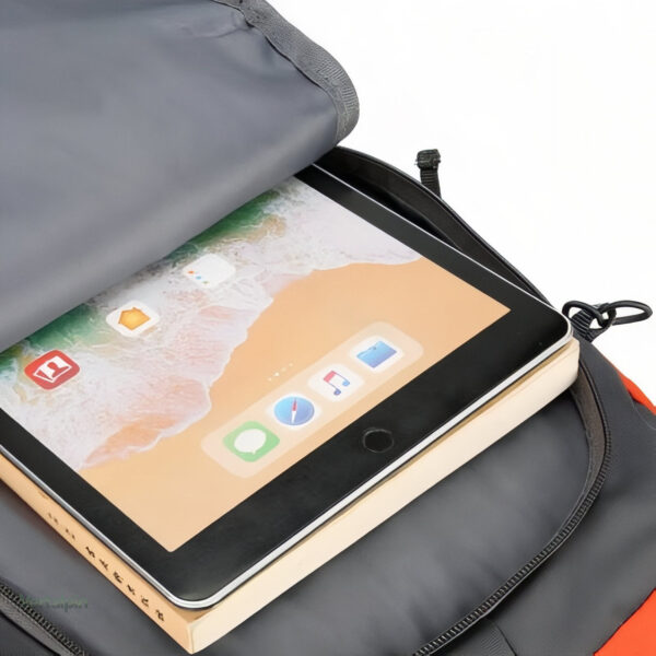 Sac à Dos 30L, léger et pratique pour les aventuriers