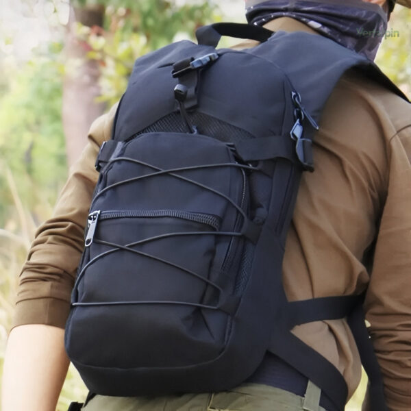 Sac à dos camouflage, conçu pour les passionnés de nature