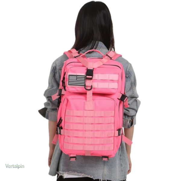 Sac à dos de 30L avec design militaire fonctionnel